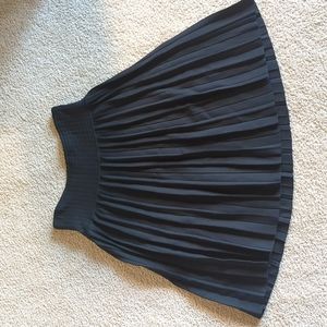 Classic Black Chanel pleated skirt size 40 or US8